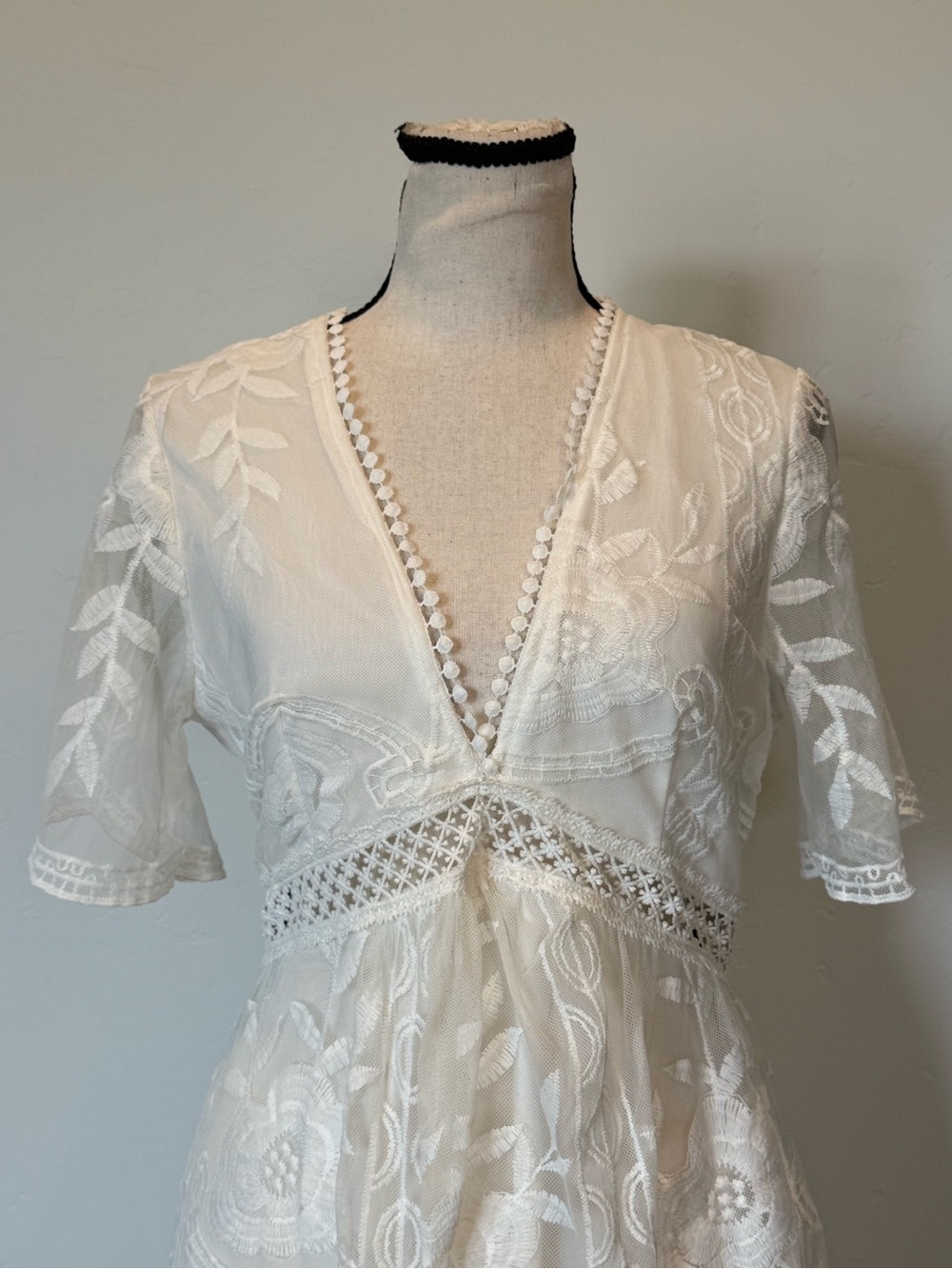 Boho White Embroidered Lace Maxi Dress Sheer Mesh Overlay Cottagecore Medium - Picture 2 of 13